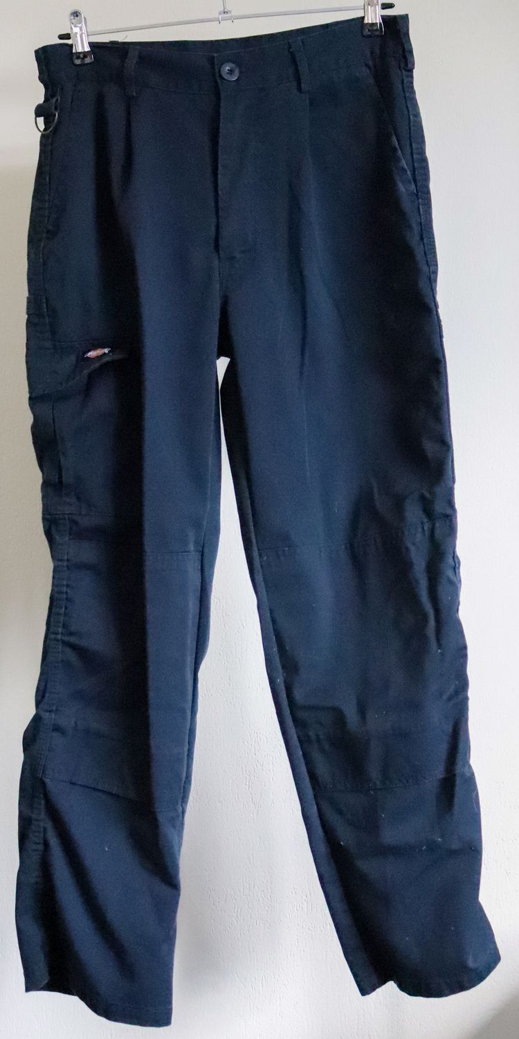 Dickies Men's Navy 32R Dickies Work Trousers - Grade B product image
