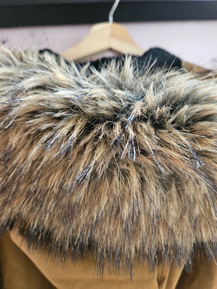 Brown Parka Coat With Faux Fur Hood obraz 8