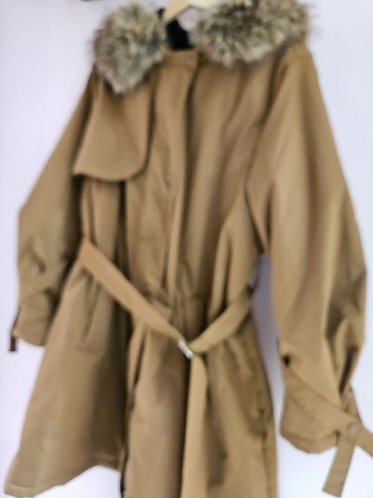 Brown Parka Coat With Faux Fur Hood obraz 4