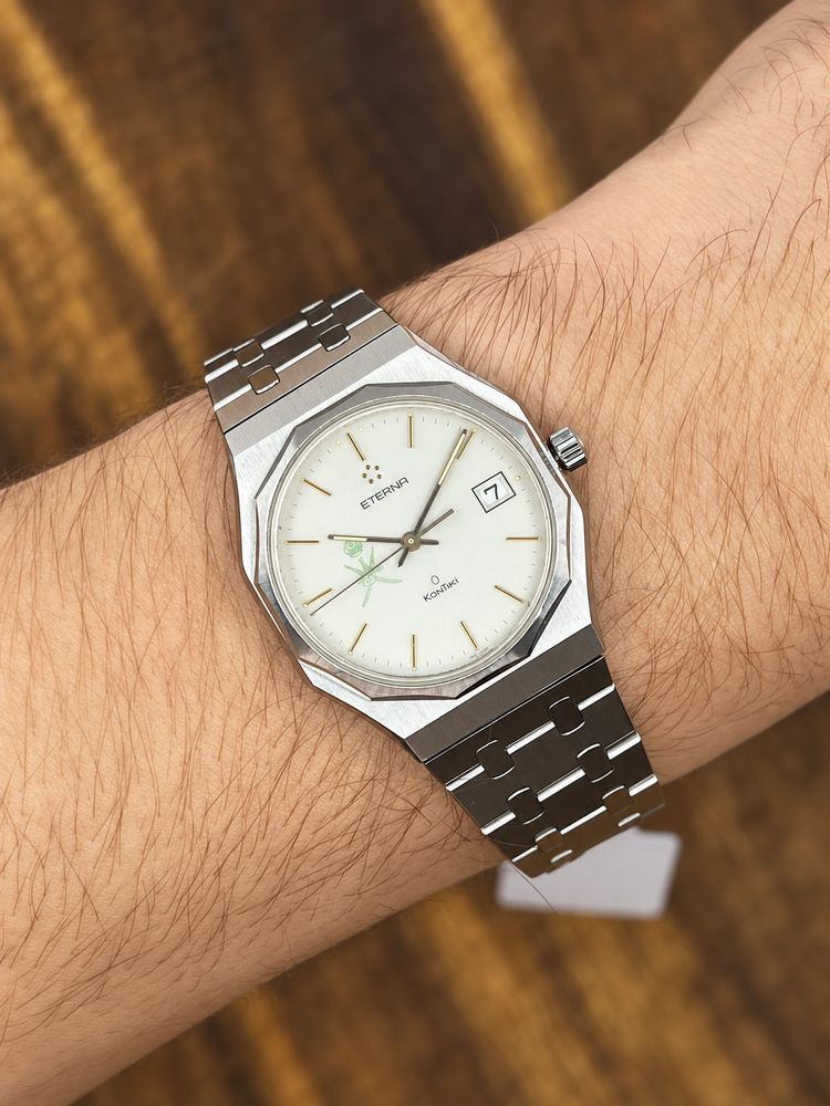 Vintage Eterna Kontiki Kanjar Salton of Oman LOGO DIAL Stainless Steel Quartz Watch – Silver Dial imagen 2