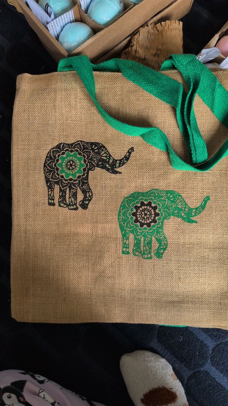 jute tote bags with printed designs - Buyers choice of 1!