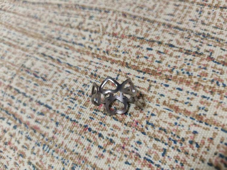 Metal Ring With Cut-Out Design
