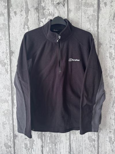 Berghaus black fleece pullover