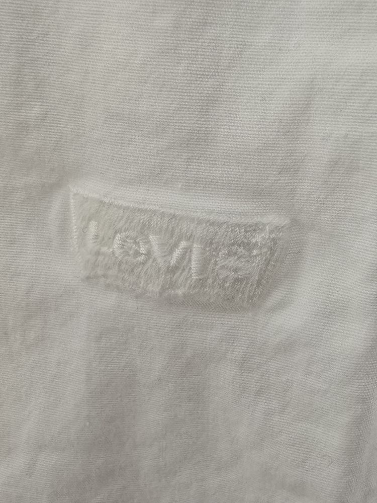 Levi'S White Slim Fit Battery Shirt New  image 4
