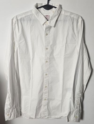 Levi'S White Slim Fit Battery Shirt New