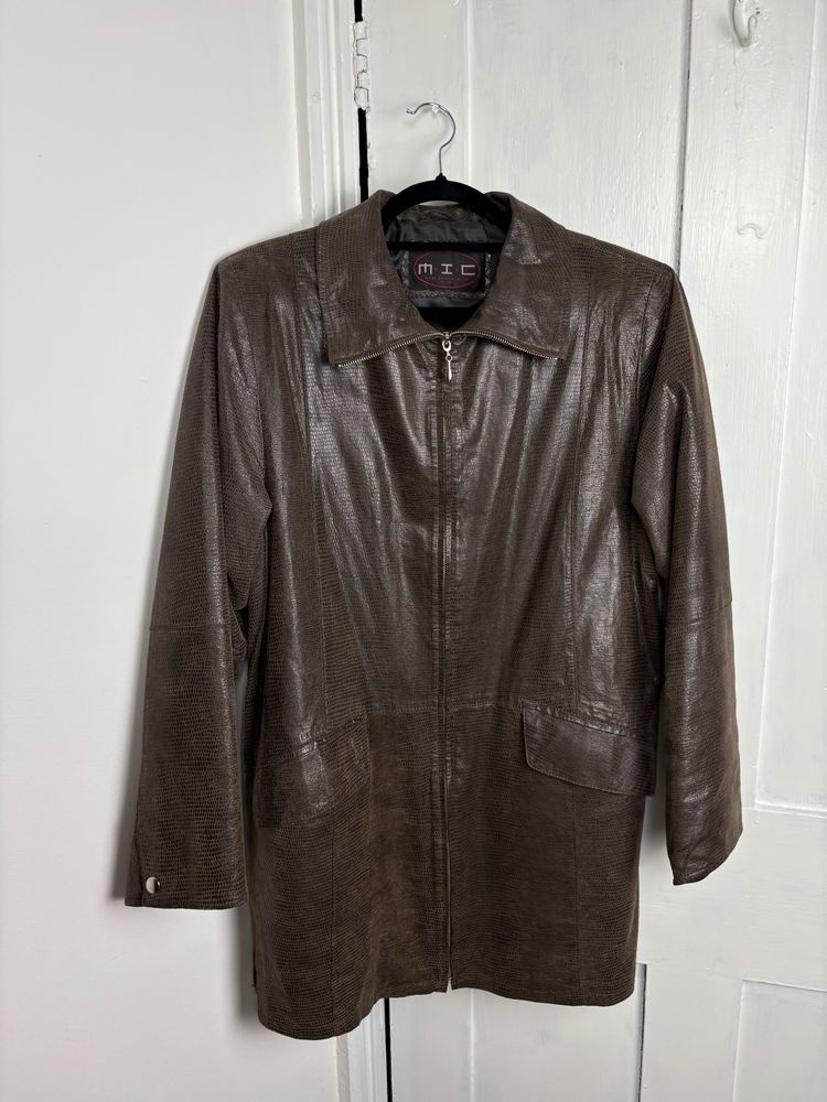 Vintage 80s/90s Lizard skin effect Leather zip up coat 7