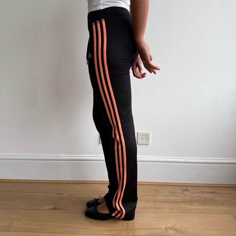 Immagine di Black + Orange Adidas yoga pants - Size XS 7