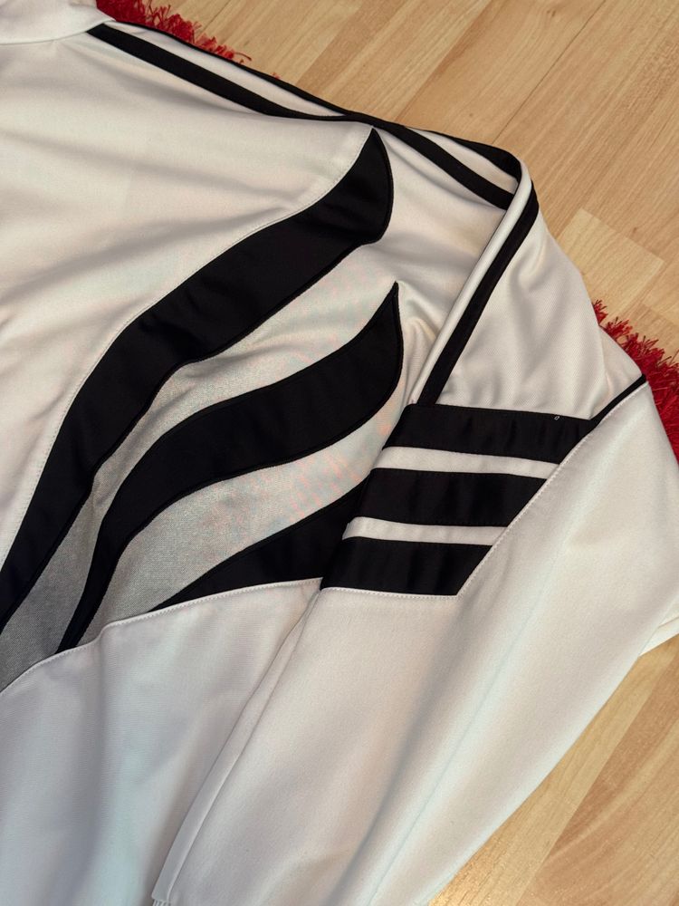 Immagine di Adidas White And Black Track Jacket Retro vintage 7