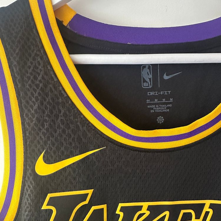 Los Angeles Lakers Lebron James Nike jersey - Medium 7