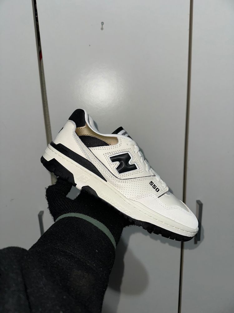 New Balance 550 Sneakers 2