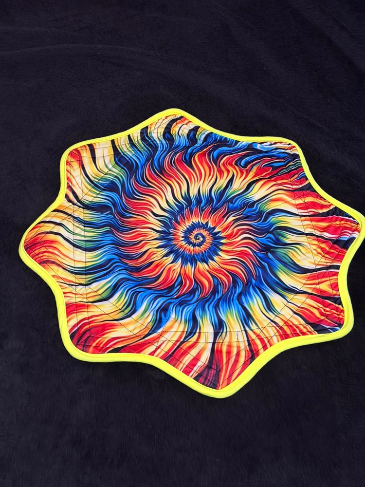 Spinning cloth  Colorful Psychedelic Patterned  9