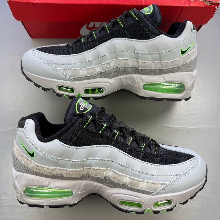Immagine di Nike Air Max 95 Size UK 9 OG Big Bubble Racing Pack Green Smoke Grey IH1228-002 7