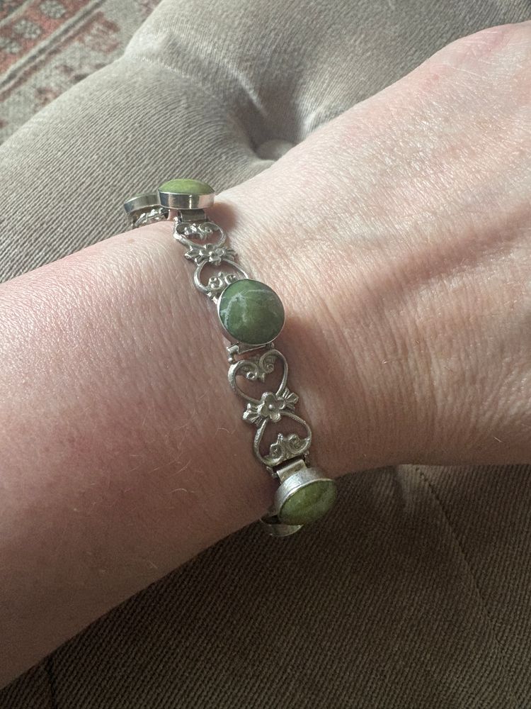 Silver Bracelet With Green Stone Accents