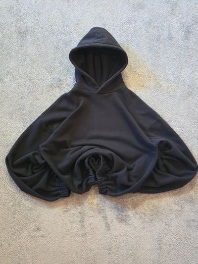 Hoodsy Boxy Black Hoodie 77×68