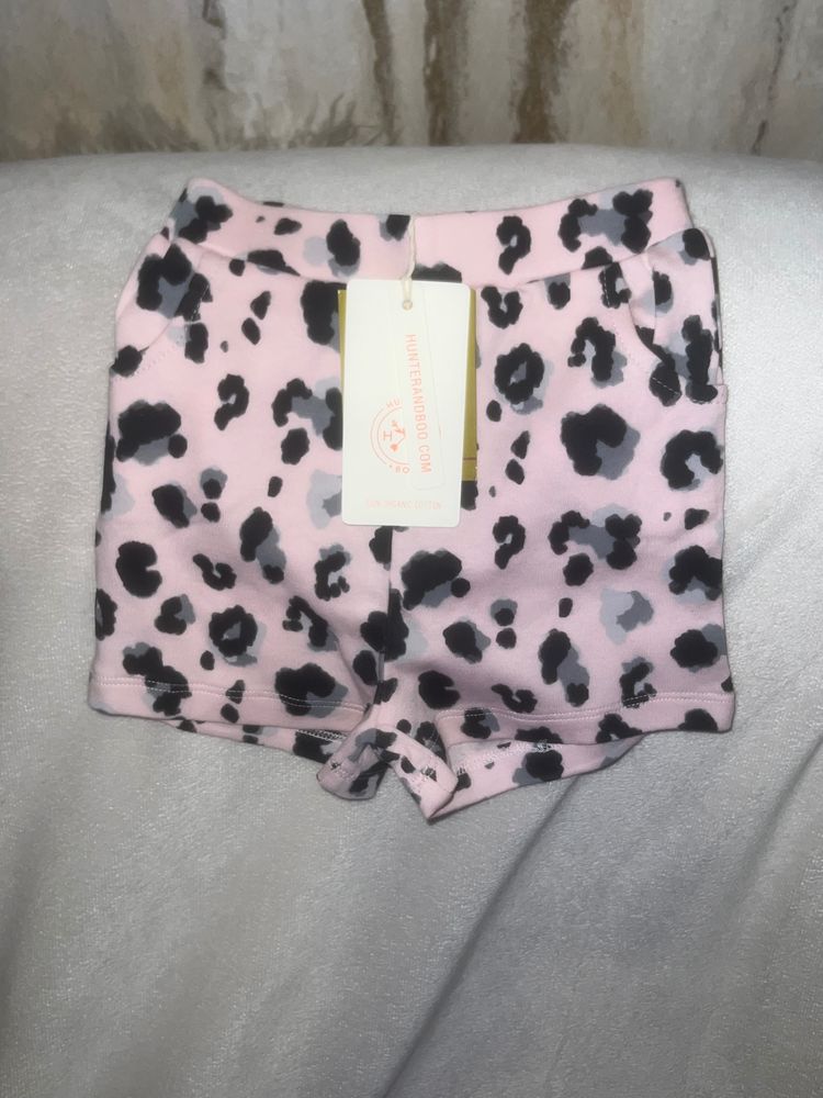 Hunter Hunter boo Pink Leopard Print Shorts product image