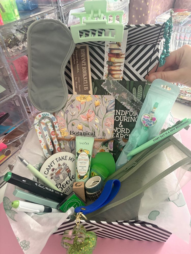 10 Item Journaling / Crafting Self Love Bundle Pulls
