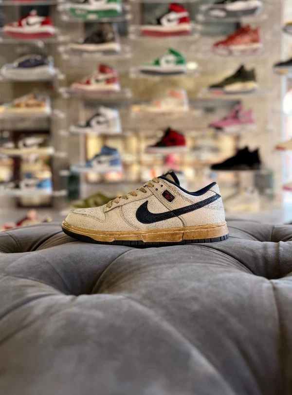 Nike Dunk Low Stranger Things Phantom - Usato 9/10