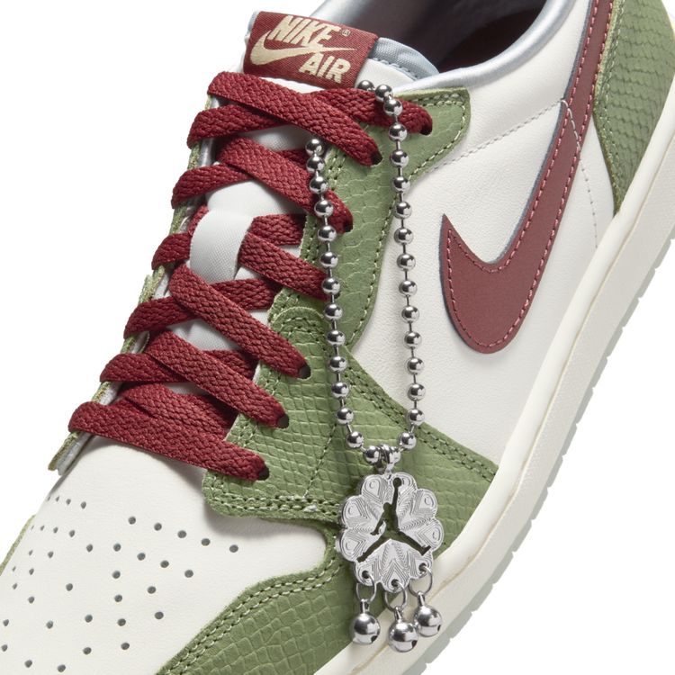 Air Jordan 1 Retro Low OG Year of the Dragon (2024) 2