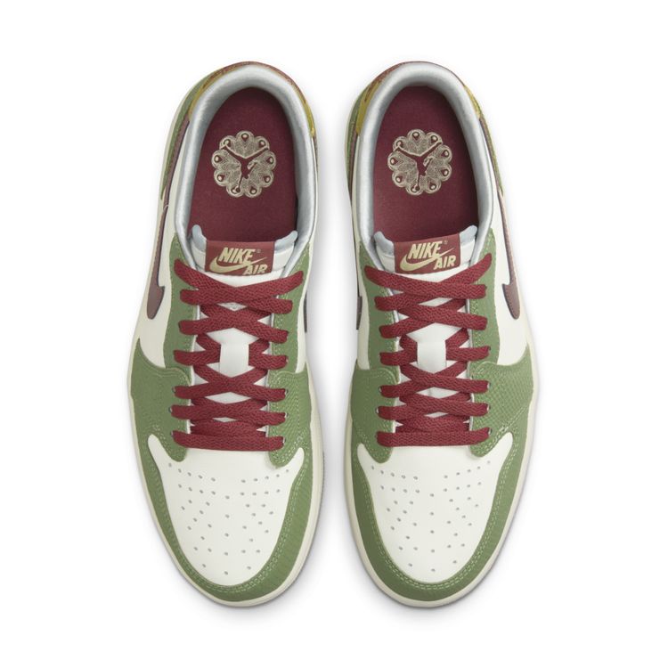 Air Jordan 1 Retro Low OG Year of the Dragon (2024) 9