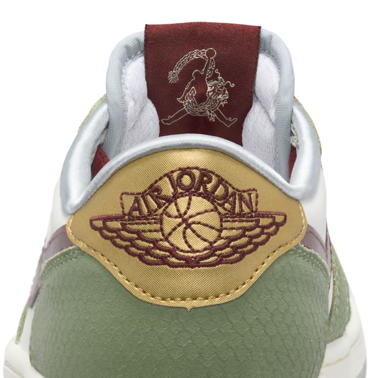 Air Jordan 1 Retro Low OG Year of the Dragon (2024) 11