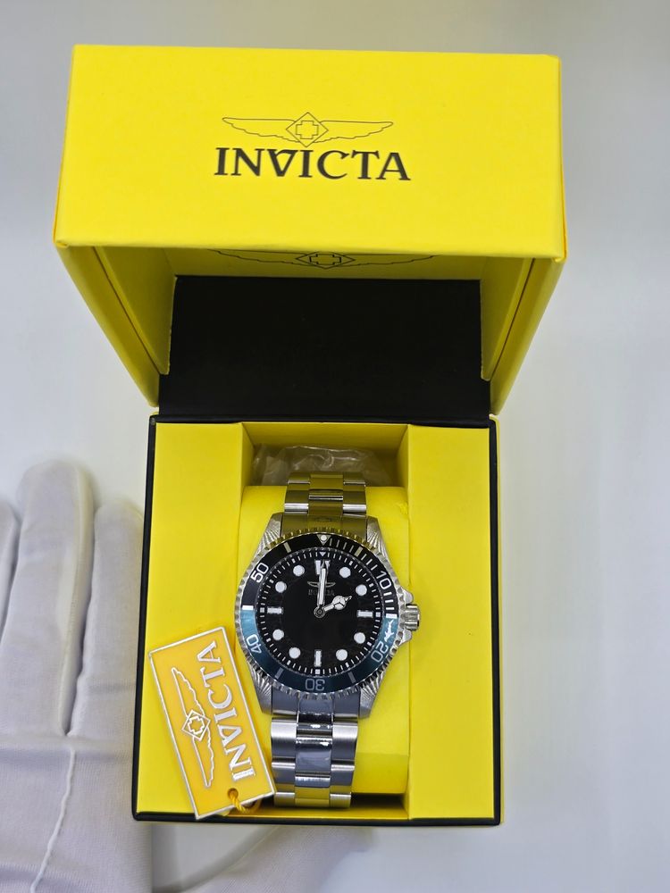 Invicta Stainless Steel Wristwatch imagen 5