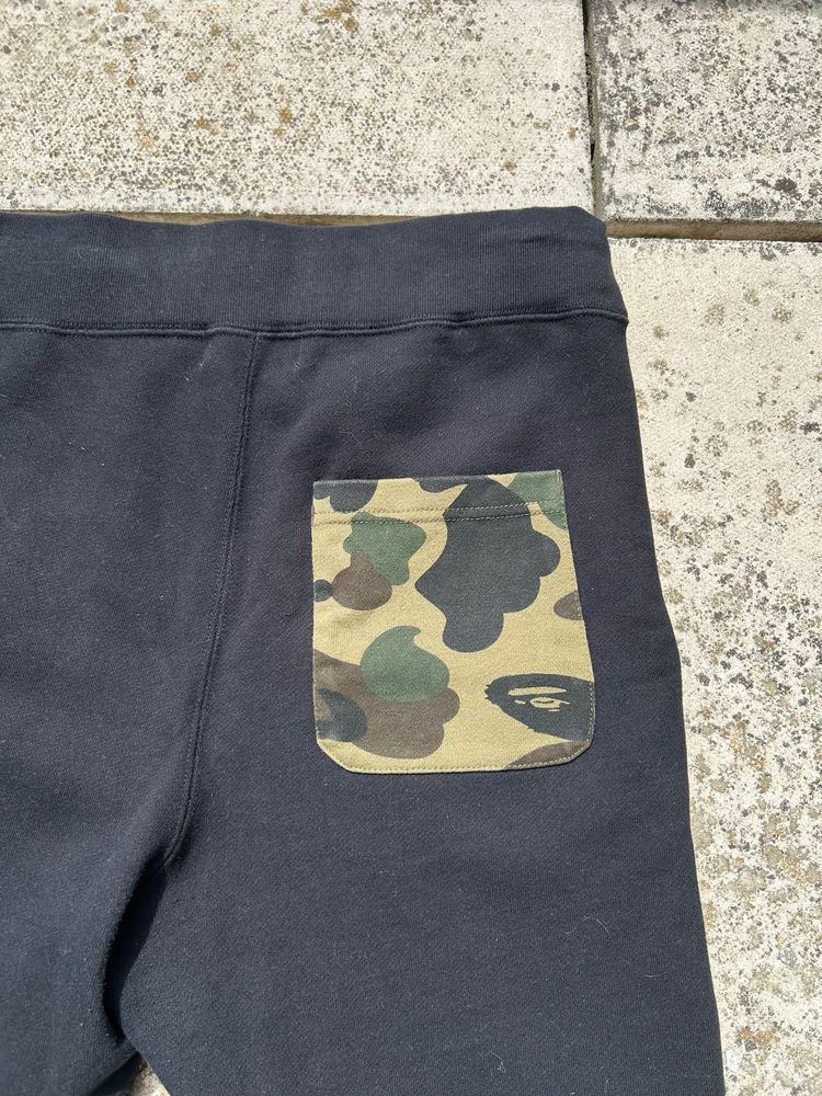 A Bathing Ape Black Joggers With Shark Face And ABC Camo Pocket - Size Large image 4