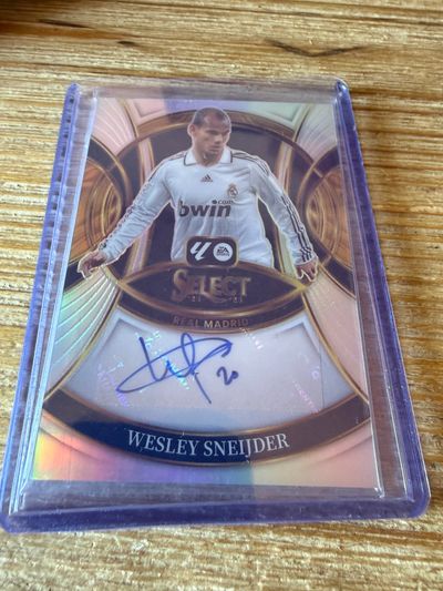 Wesley Sneijder Auto Panini Select 2025-26 Real Madrid Prizm