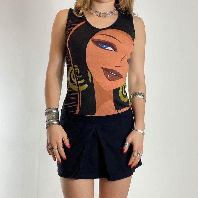 Graphic Print Sleeveless Top And Black Mini Skirt Set