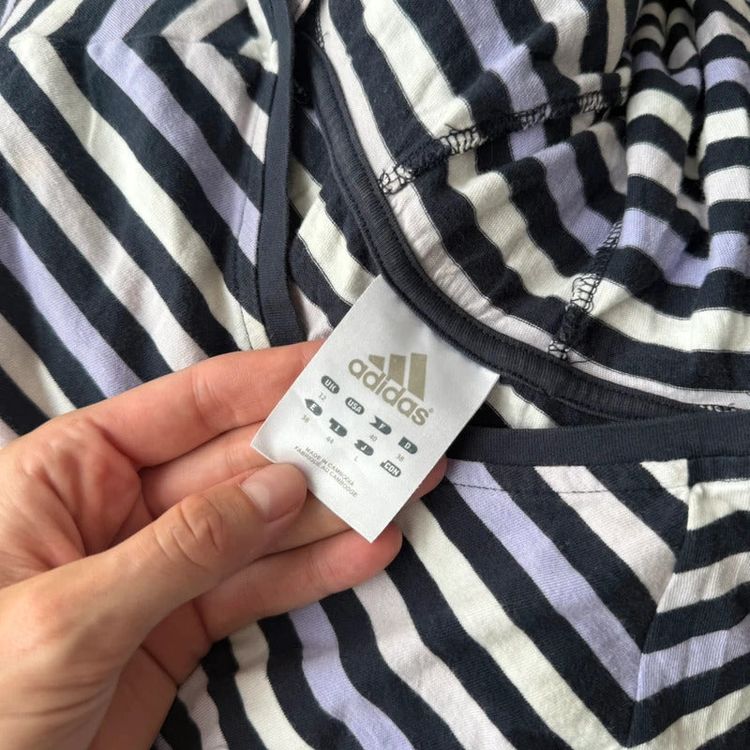 Purple Adidas striped hooded top - Size M obraz 2