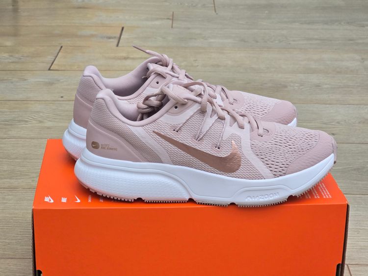 Wmns Nike Zoom Span 3 Sneakers Nike Zoom Span 3 Vast peach pinkIn UK 6 100 % authentic brand new  2