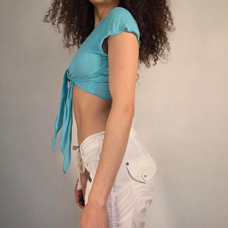 Turqouise blue Tie-Front Crop Top image 5