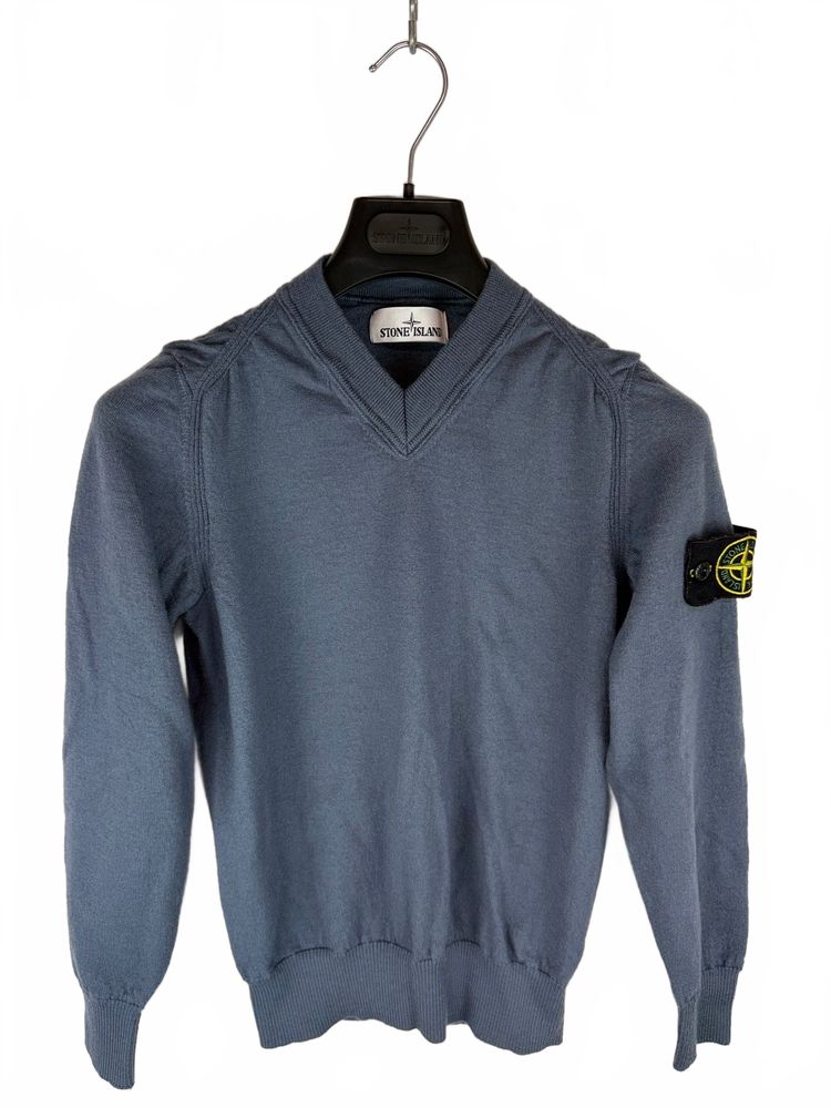 Maglione blu con scollo a V Stone Island - Taglia S