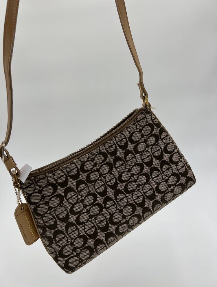 Vintage Valentino Monogram Wristlet Bag obraz 2