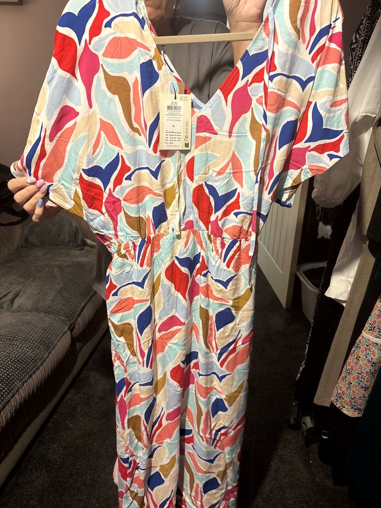 multicolor patterned dress