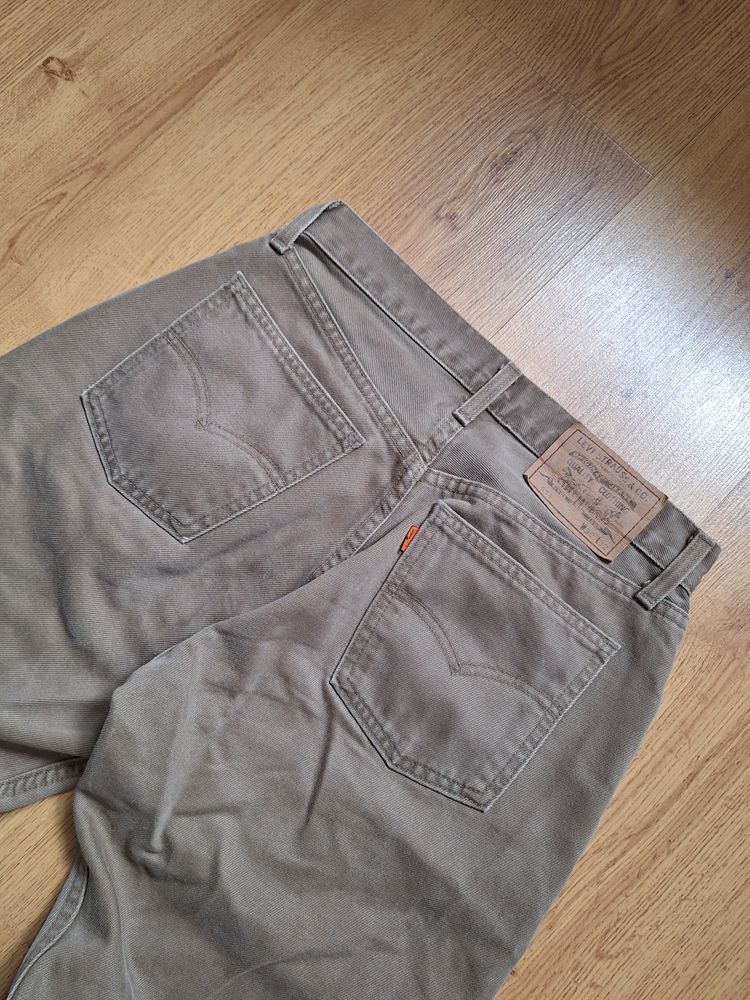 Levis orange tab 2