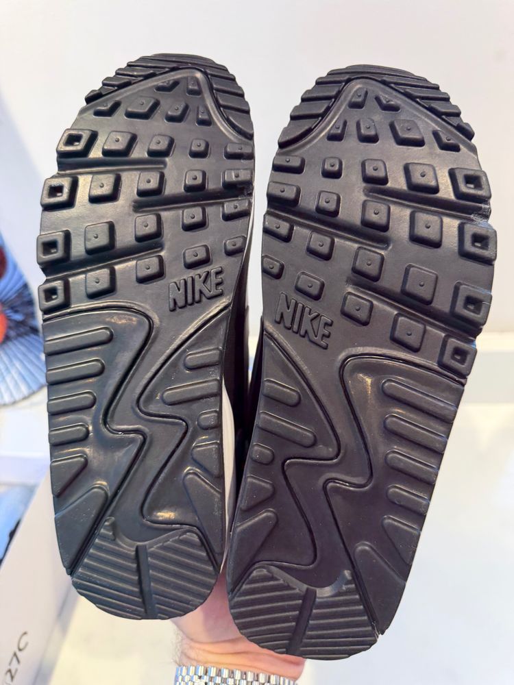 Immagine di Nike Air Max 90 Drift Sneakers 8