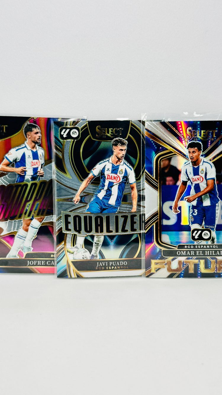 Immagine di x3 insert - Espanyol - Panini Select LaLiga 2025-26 - Jofre Carreras + Javi Puado + Omar El Hilali 1