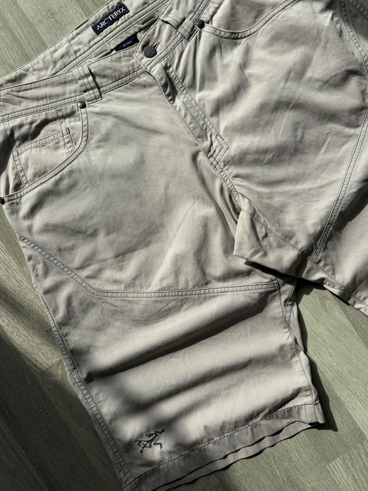Arc'Teryx Men'S Shorts