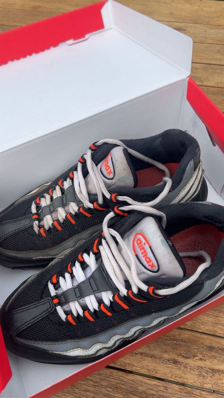 Nike airmax 95s size 5.5 uk obraz 3