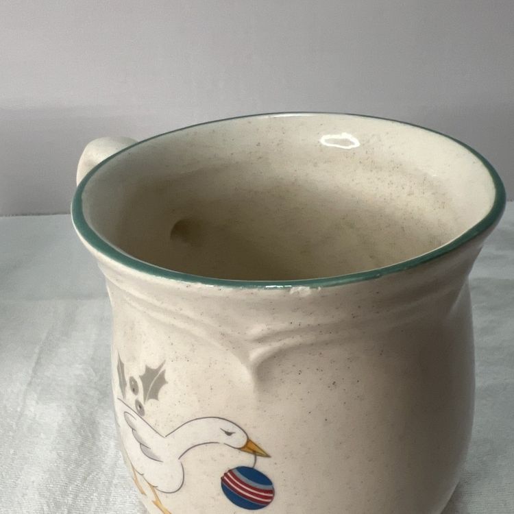 Ceramic Mug With Goose And Holly Design image 3