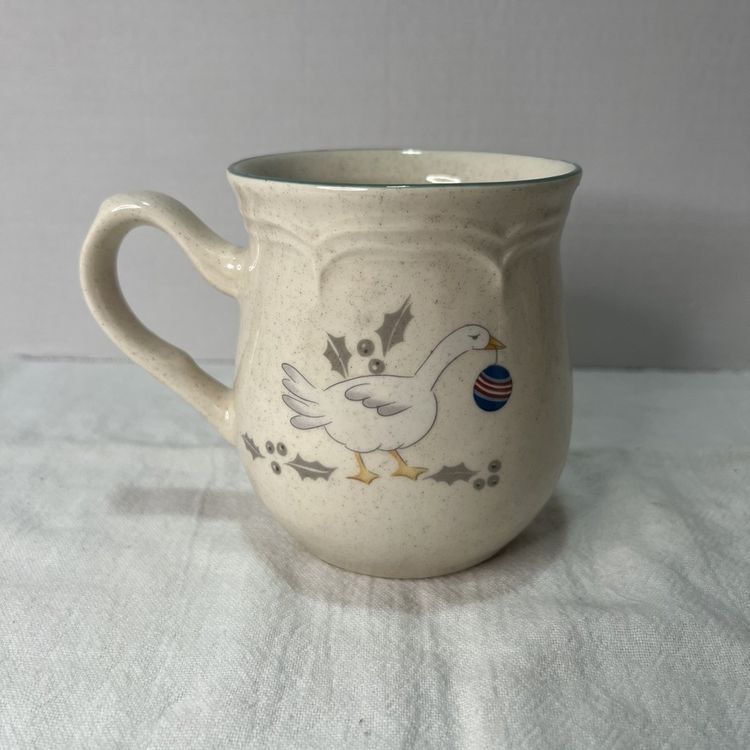 Ceramic Mug With Goose And Holly Design image 1