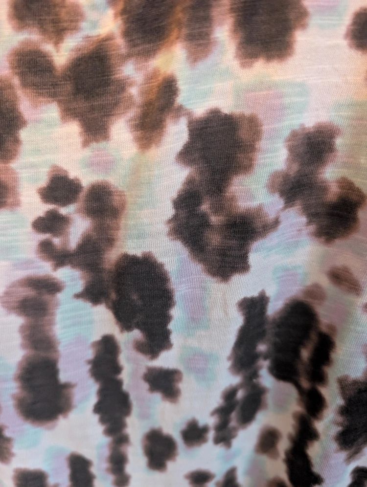 Nutmeg Loose Tee Leopard Tie Dye V Neck T Shirt Brown Blue Size 16 image 3