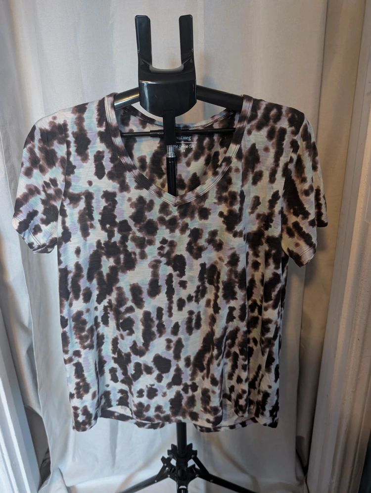 Nutmeg Loose Tee Leopard Tie Dye V Neck T Shirt Brown Blue Size 16 image 1