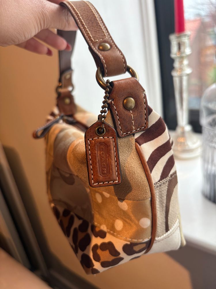 Coach patchwork small handbag authentic  2