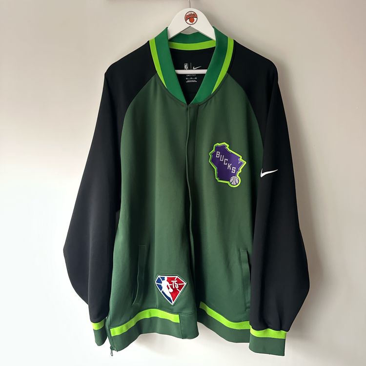 Milwaukee Bucks Nike bench jacket - XXL 8