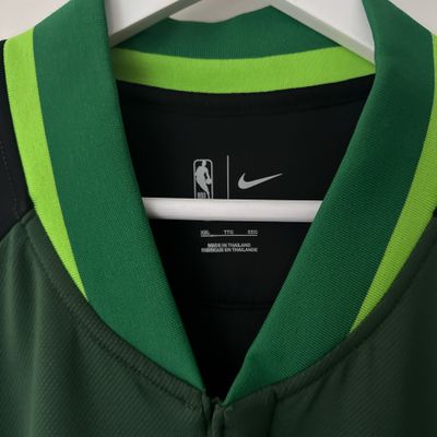 Milwaukee Bucks Nike bench jacket - XXL 4