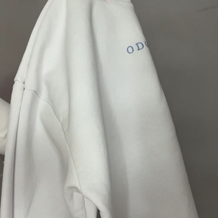 Other White jumper size 12  product image