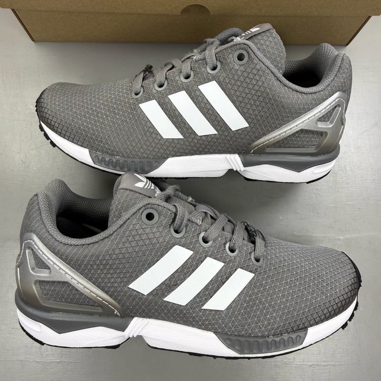 Adidas ZX Flux Size UK 3 Grey White Kids Trainers GZ7582 image 1