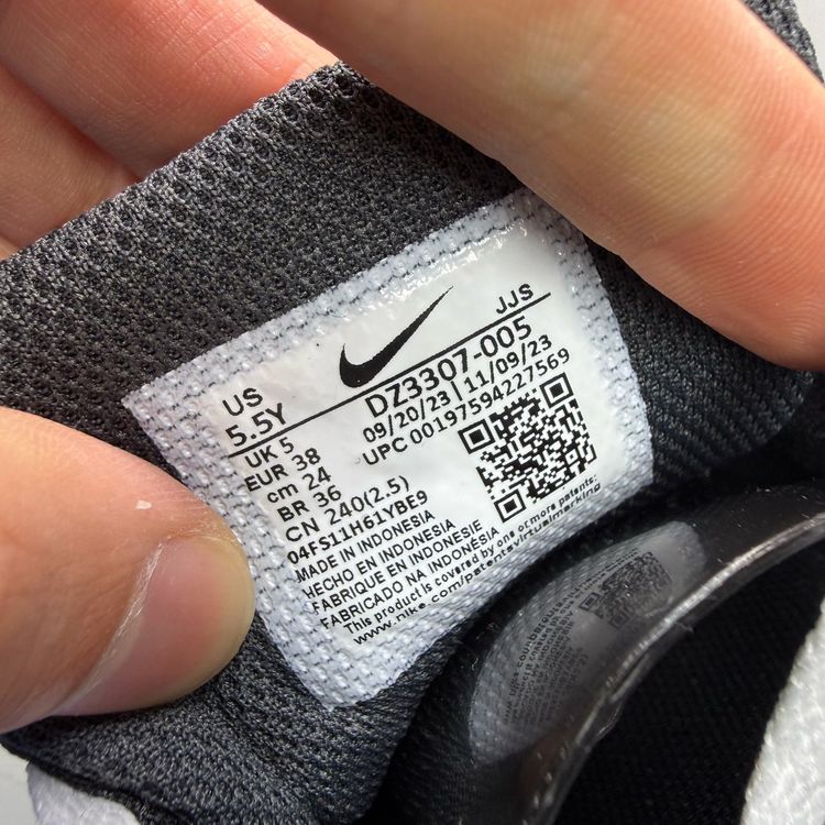 Nike Air Max 1 Size UK 5 Black Anthracite Silver White Trainers DZ3307-005 image 10