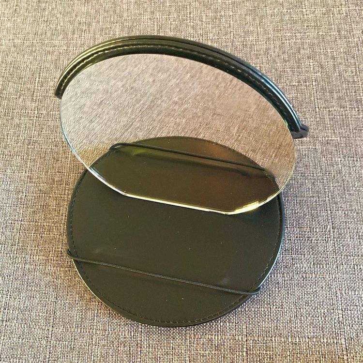 Round Compact Mirror